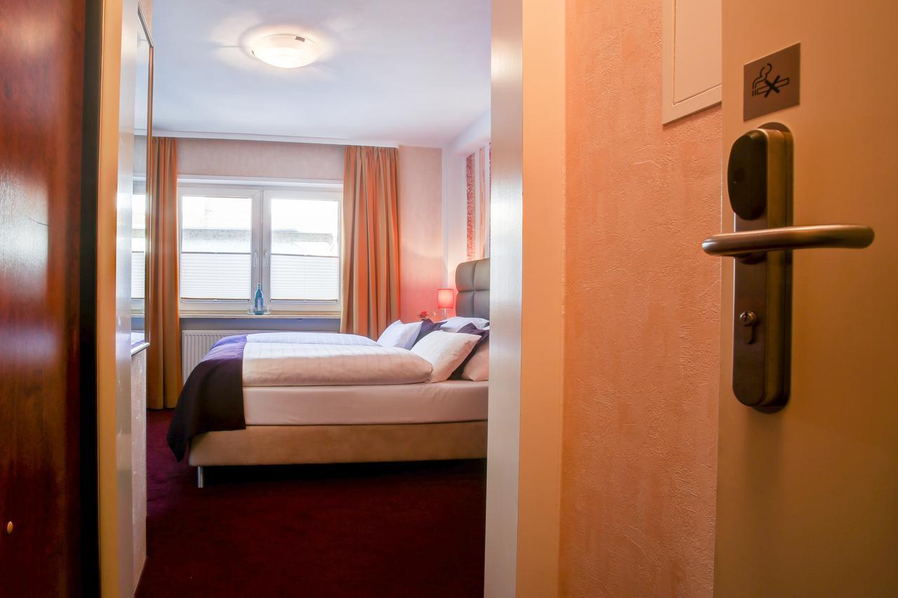 Rhein Neckar Hotel Mannheim Buitenkant foto